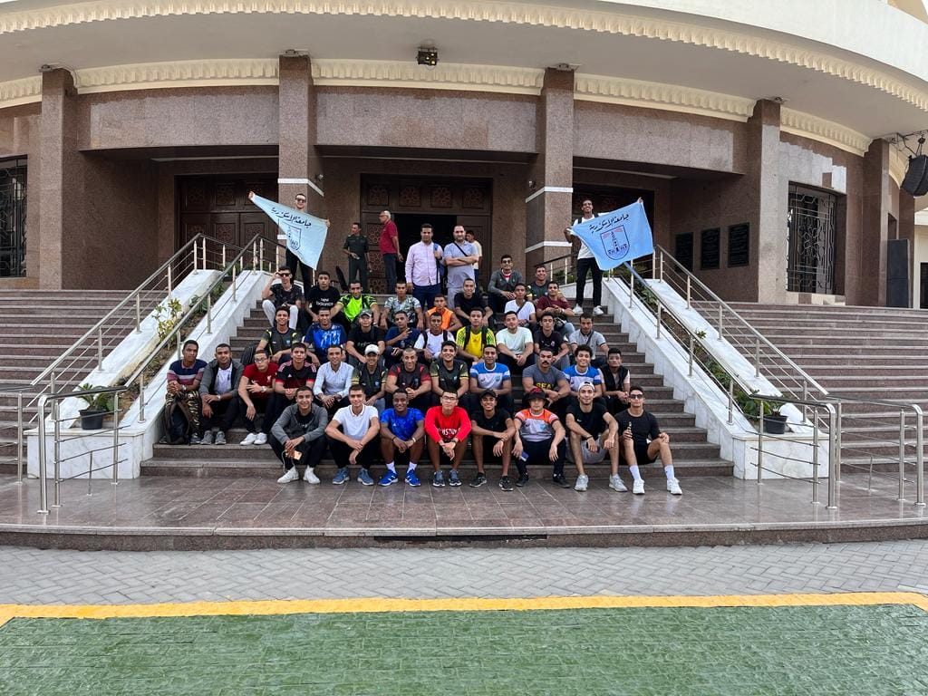 Students of the College of Physical Education for Boys participate in the October celebrations with a visit to the Military Museum and the October Panorama
